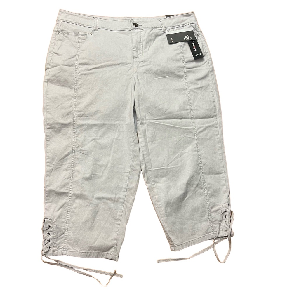 NWT Style&co Light Gray 5-Pocket Mid-Rise Capri Pants Size 16W
